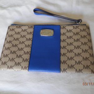 Michael Kors Blue / Brown Colored Clutch / Wristlet. Large zippered closure